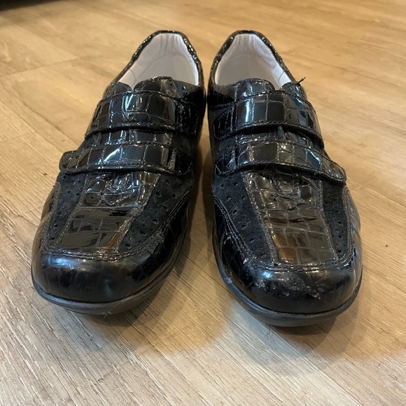 Ara Black Textured Loafers US size 9, Euro 40 - Picture 3 of 16